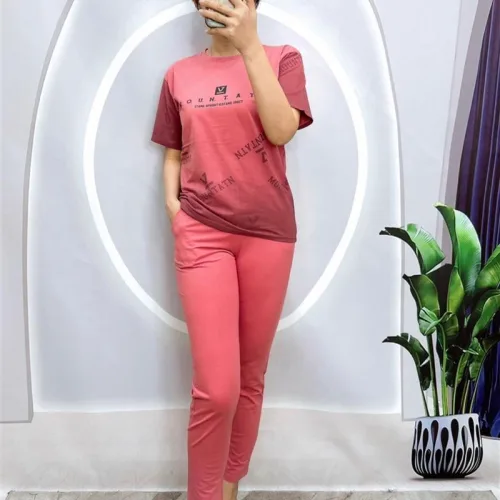 Đồ bộ quần dài ống nhỏ áo tay ngắn in chữ