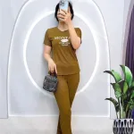 Đồ bộ quần dài ống nhỏ áo tay ngắn in chữ