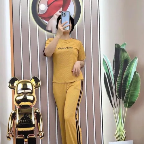Đồ bộ quần dài sọc 2 bên áo tay ngắn in chữ