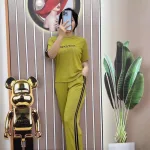 Đồ bộ quần dài sọc 2 bên áo tay ngắn in chữ