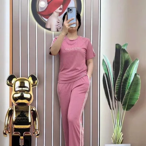 Đồ bộ quần dài sọc 2 bên áo tay ngắn in chữ
