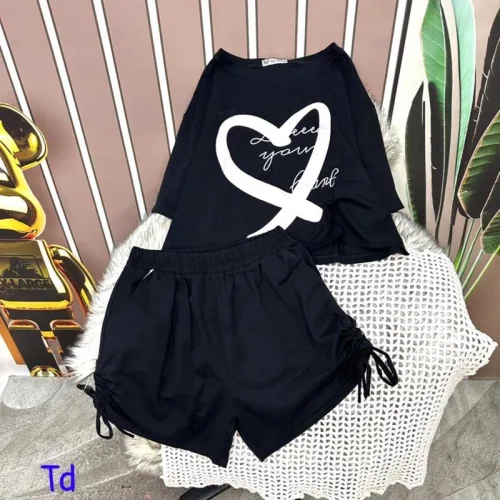 Đồ bộ quần đùi áo crop tay ngắn in hình trái tim