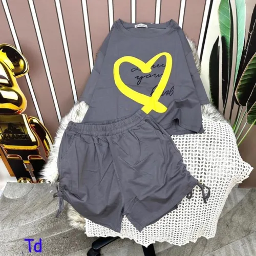 Đồ bộ quần đùi áo crop tay ngắn in hình trái tim
