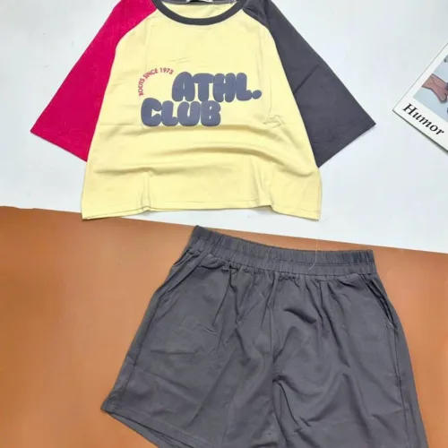 đồ bộ quần đùi áo crop top  tay ngắn in chữ club