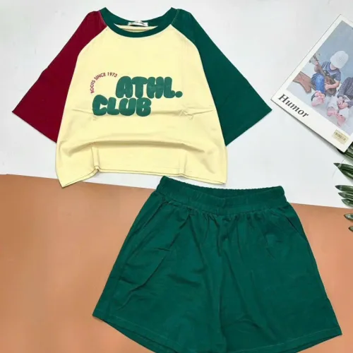 đồ bộ quần đùi áo crop top  tay ngắn in chữ club