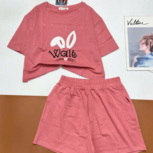 đồ bộ quần đùi áo crop top  tay ngắn in chữ Wait