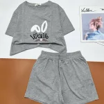 đồ bộ quần đùi áo crop top  tay ngắn in chữ Wait