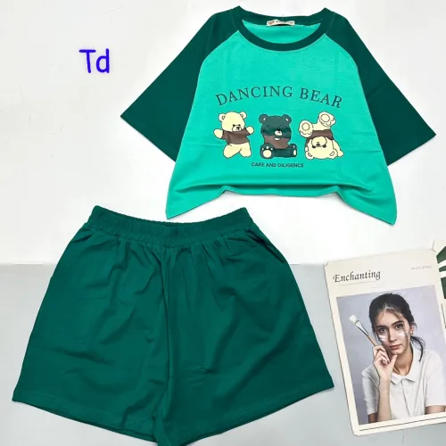 đồ bộ quần đùi áo crop top  tay ngắn in hình ba chú gấu