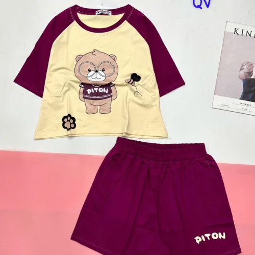 đồ bộ quần đùi áo crop top  tay ngắn in hình gấu đeo kính