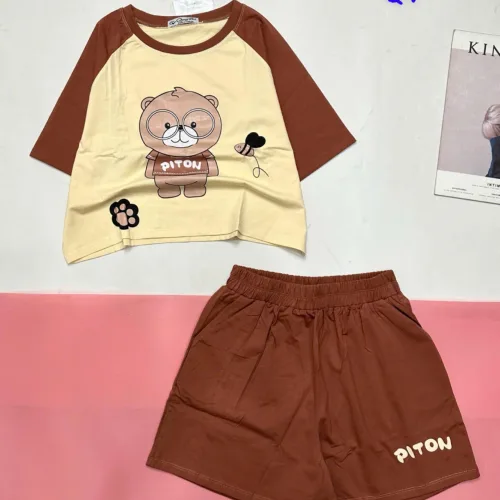 đồ bộ quần đùi áo crop top  tay ngắn in hình gấu đeo kính