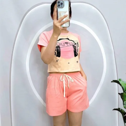 Đồ bộ quần đùi áo croptop cổ tròn in hình
