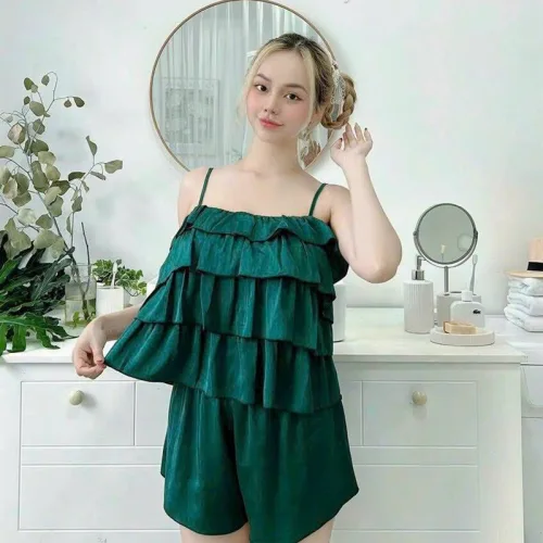 Đồ bộ quần đùi áo dây 4 tầng màu trơn