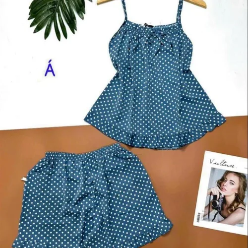 Đồ bộ quần đùi áo dây chấm bi nơ trước ngực