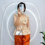 Đồ bộ quần đùi áo dây cổ vuông hoạ tiết nơ trước ngực