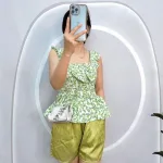 Đồ bộ quần đùi áo dây cổ vuông hoạ tiết nơ trước ngực