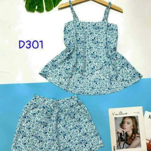 Đồ bộ quần đùi áo dây xẻ tà hoa nhí