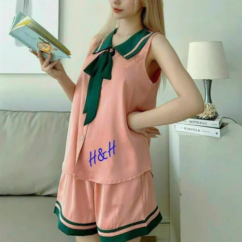 Đồ bộ quần đùi áo sát nách cổ lá sen
