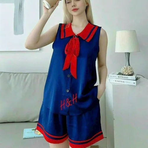 Đồ bộ quần đùi áo sát nách cổ lá sen