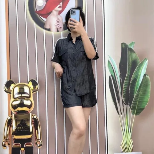 Đồ bộ quần đùi áo sơ mi tay ngắn có túi giả màu trơn