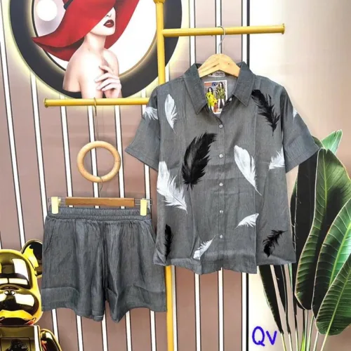 Đồ bộ quần đùi áo sơ mi tay ngắn in hình