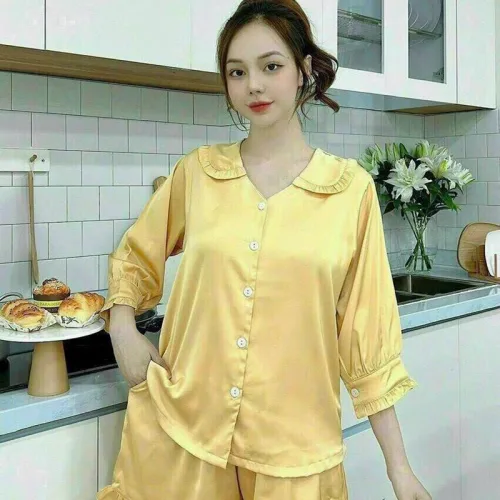 Đồ bộ quần đùi áo tay dài cổ sen màu trơn