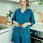 Đồ bộ quần đùi áo tay dài cổ sen màu trơn