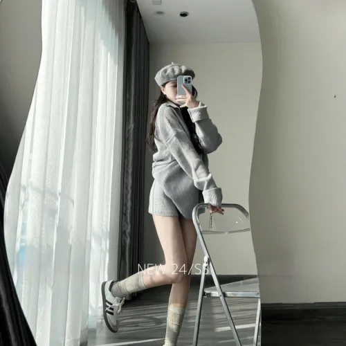 đồ bộ quần đùi áo tay dài phối áo dây trong