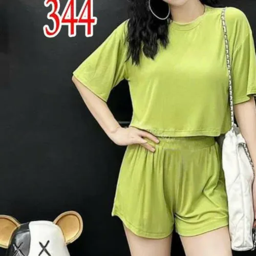 Đồ bộ quần đùi áo tay lửng cổ tròn màu trơn