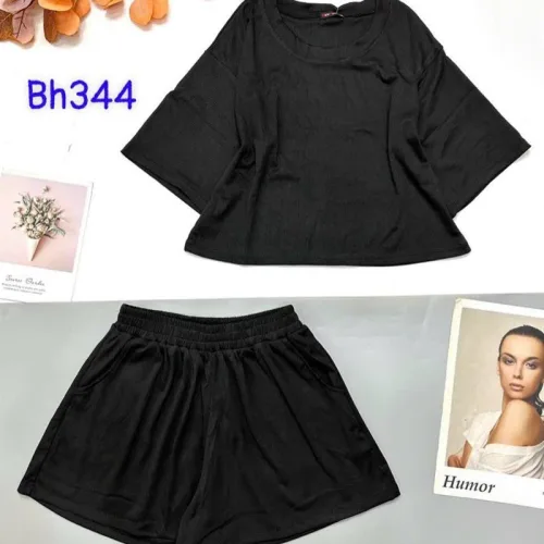 Đồ bộ quần đùi áo tay lửng cổ tròn màu trơn