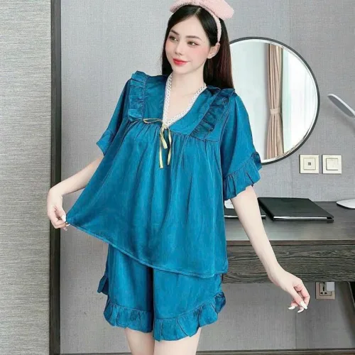 Đồ bộ quần đùi áo tay lửng cổ v màu trơn
