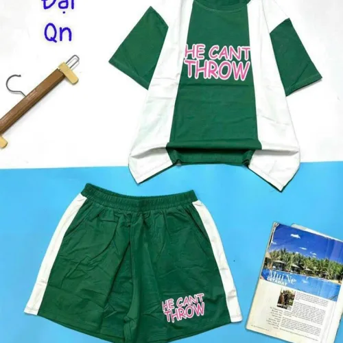 Đồ bộ quần đùi áo tay ngắn 2 màu in chữ form rộng