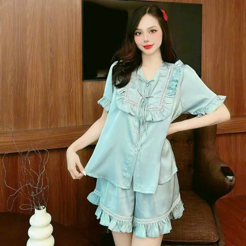 Đồ bộ quần đùi áo tay ngắn bèo cổ vuông bèo màu trơn