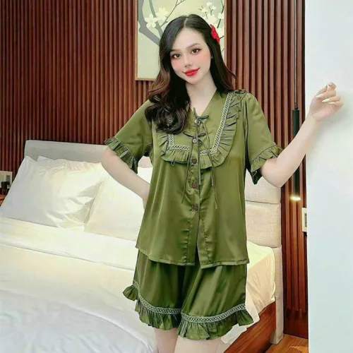 Đồ bộ quần đùi áo tay ngắn bèo cổ vuông bèo màu trơn