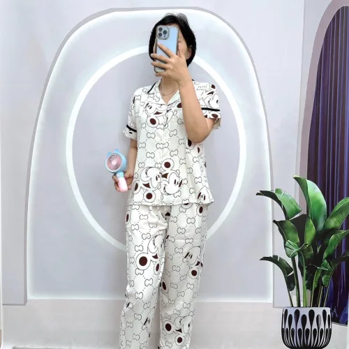 Đồ bộ quần đùi áo tay ngắn cổ bẻ hoạ tiết