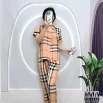Đồ bộ quần đùi áo tay ngắn cổ bẻ hoạ tiết
