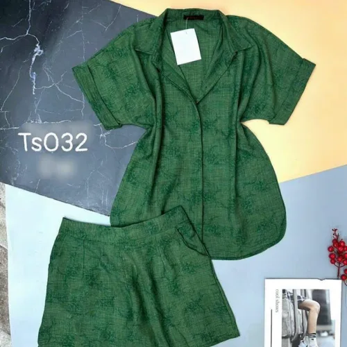 Đồ bộ quần đùi áo tay ngắn cổ bẻ màu trơn