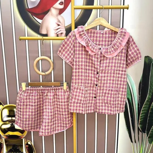 Đồ bộ quần đùi áo tay ngắn cổ lá sen caro