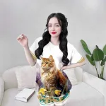 Đồ bộ quần đùi áo tay ngắn cổ tròn hoạ tiết