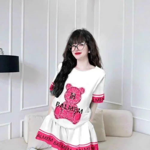 Đồ bộ quần đùi áo tay ngắn cổ tròn hoạ tiết