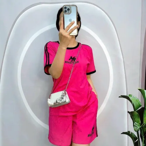 Đồ bộ quần đùi áo tay ngắn cổ tròn in chữ