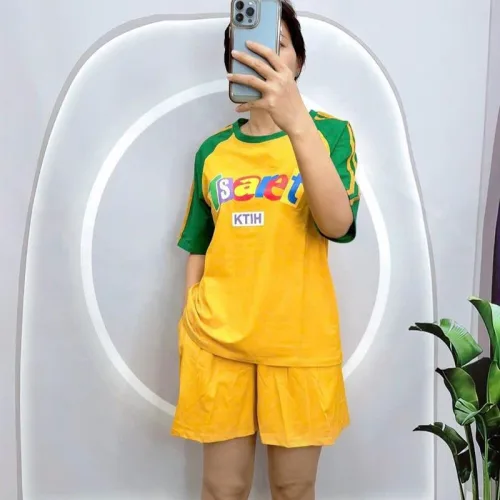 Đồ bộ quần đùi áo tay ngắn cổ tròn  in chữ