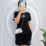 Đồ bộ quần đùi áo tay ngắn cổ tròn in chữ