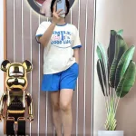 Đồ bộ quần đùi áo tay ngắn cổ tròn in chữ