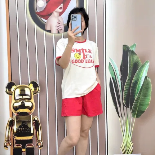 Đồ bộ quần đùi áo tay ngắn cổ tròn in chữ