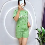 Đồ bộ quần đùi áo tay ngắn cổ tròn in chữ peace