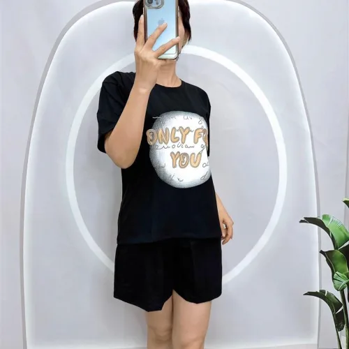 Đồ bộ quần đùi áo tay ngắn cổ tròn in hình