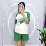 Đồ bộ quần đùi áo tay ngắn cổ tròn in hình