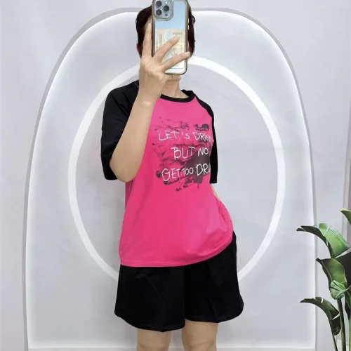 Đồ bộ quần đùi áo tay ngắn cổ tròn in hình