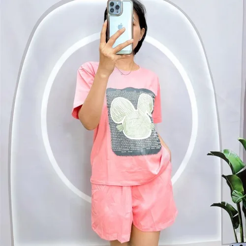 Đồ bộ quần đùi áo tay ngắn cổ tròn in hình