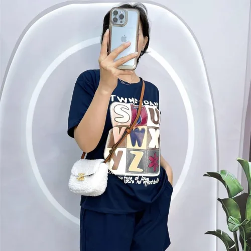 Đồ bộ quần đùi áo tay ngắn cổ tròn in hình